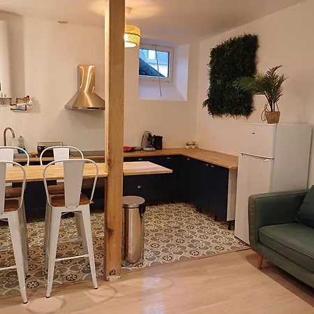 아파트 Cosy En Hyper Centre Avec Balcon, Wifi 포